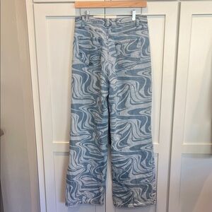 SO Wide Leg Swirl Blue Jeans Size 7/28 Inseam 29”